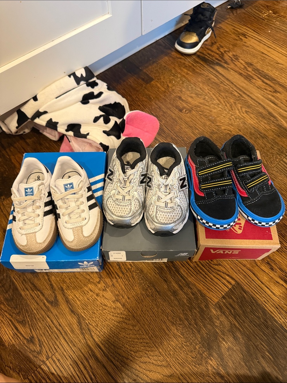 Mix bundle size 5 kids shoes used